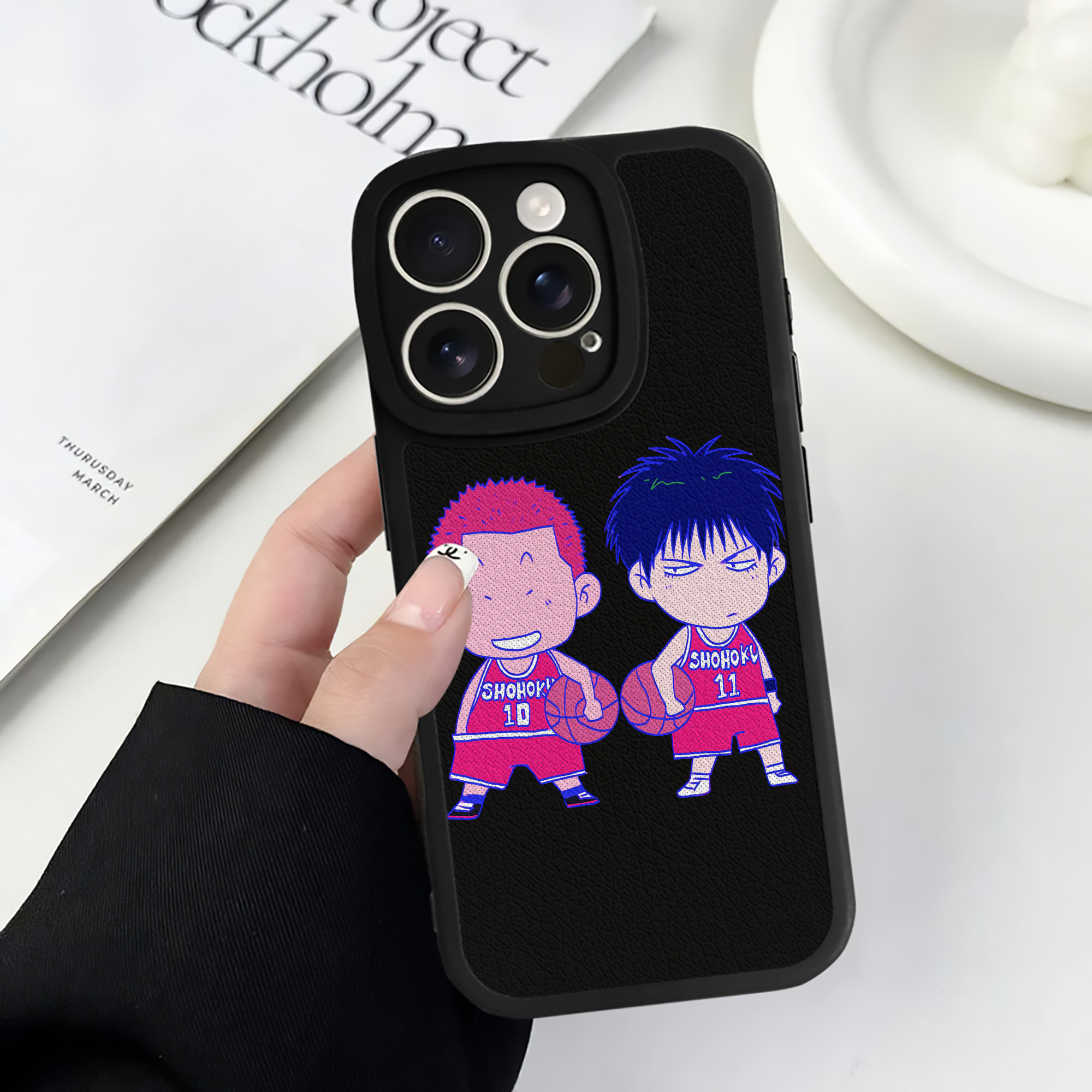 （画像用） SLAM DUNK／スラムダンク 【iPhone 16シリーズ対応】シリコンスマホケース（レザー調） 材質：シリコン